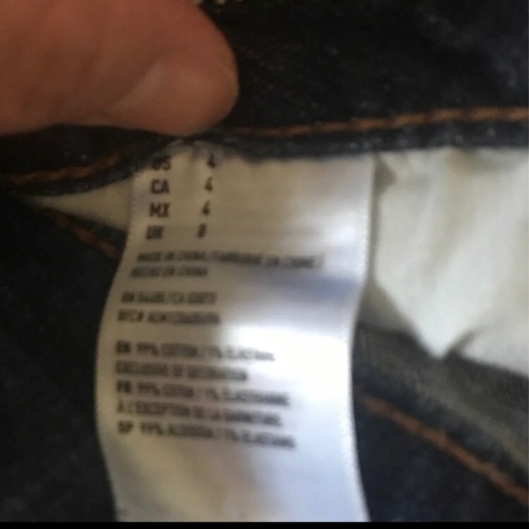 American eagle “shortie” shorts - Picture 3 of 5
